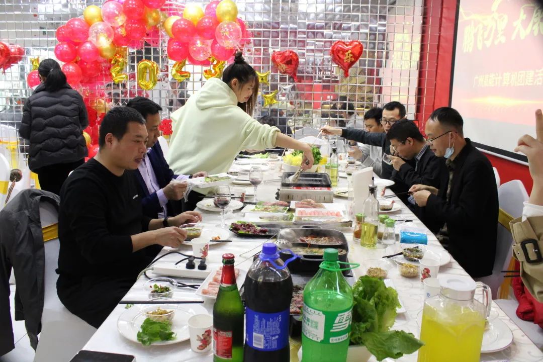 凝心聚力，蓄勢待發(fā)|高能計(jì)算機(jī)春日團(tuán)建，讓我們“轟趴”起來！(圖6)